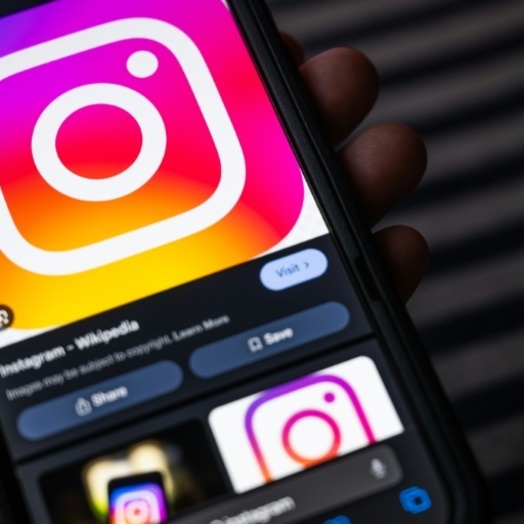 Nach US-Urteil: Reichinnek fordert Regulierung von Social-Media-Plattformen