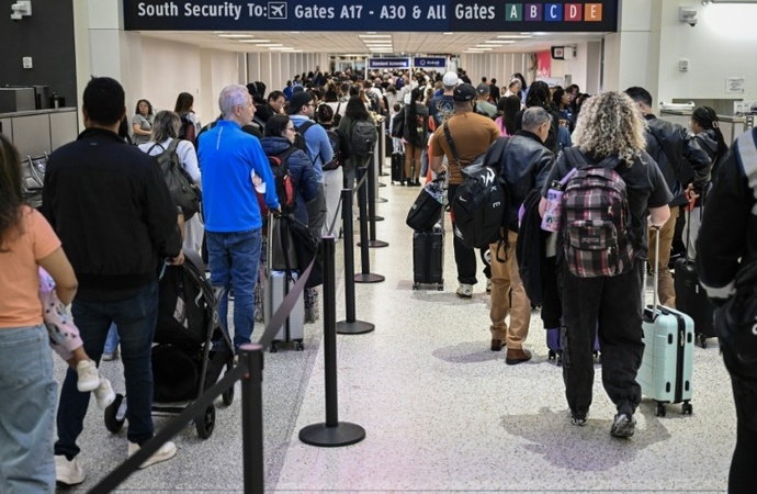 Trump will Bezahlung von Sicherheitspersonal an Flughäfen anordnen