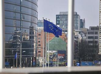 CDU/CSU-Entwurf: EU-Beitragszahlungen an Bürokratieabbau knüpfen