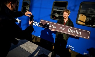 Neuer Nachtzug aus Paris pünktlich in Berlin angekommen