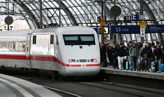 Deutsche Bahn macht Milliardenverlust - Fernverkehr schraubt Erwartungen herunter
