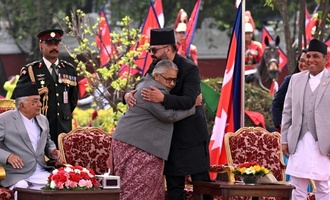 Ehemaliger Rapper Shah als nepalesischer Regierungschef vereidigt