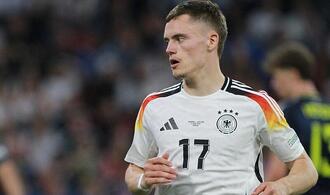 DFB-Elf gewinnt torreiches Testspiel in der Schweiz