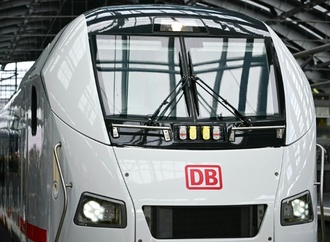 Verkehrsminister Schnieder: Zustand der Bahn geht in ''demokratiegefährdende Richtung''