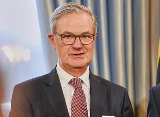 Scheidender Rechnungshof-Präsident beklagt ''Verschiebebahnhof''