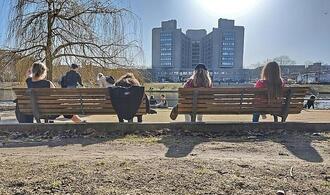 Wetterdienst: März war außergewöhnlich sonnig und niederschlagsarm