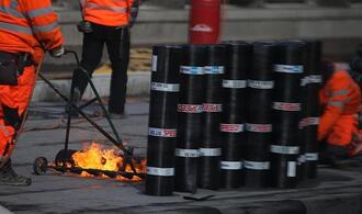 Rückgang der Erwerbstätigkeit setzt sich im Februar fort