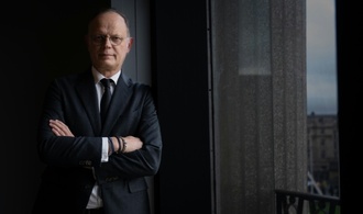 Umfragen: Französischer Ex-Premier Philippe könnte Bardella besiegen