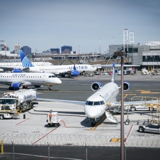 Weltweites Luftverkehrsangebot im März trotz Iran-Kriegs gestiegen