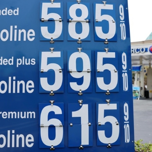Über vier Dollar pro Gallone: US-Benzinpreise auf höchstem Stand seit 2022