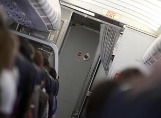 Finanzierung von Luftverkehrsteuer-Senkung ab 2027 weiter unklar