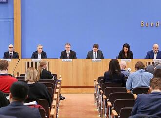 Wirtschaftsforscher zweifeln an 80-Prozent-Ziel für Syrer