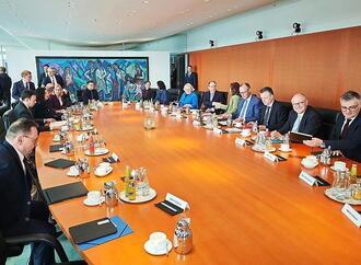 Bundeskabinett beschließt Senkung der Luftverkehrsteuer