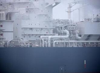 Erste LNG-Lieferungen aus Oman nach Deutschland angelaufen