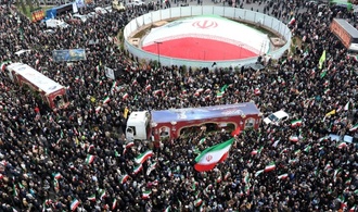 Tausende nehmen in Teheran Abschied von getötetem Marinekommandeur