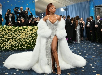 US-Rapperin Megan Thee Stallion beruhigt Fans nach Schwächeanfall während Muscial