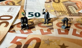 Verbände dringen auf höhere Besteuerung großer Vermögen und Einkommen