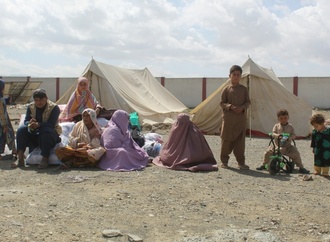 SPD sieht Abschiebezentren im Ausland kritisch