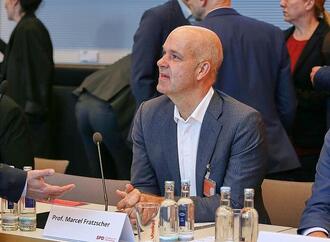 Fratzscher warnt Unternehmer vor Nähe zur AfD