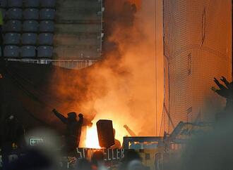 NRW-Innenminister will Fußball-Randale wieder auf IMK thematisieren