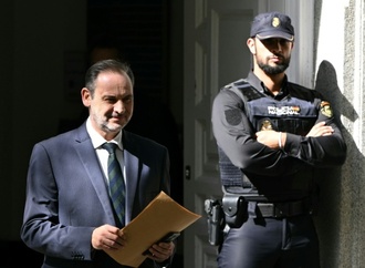 Gefahr für Sánchez: Korruptionsprozess gegen Spaniens Ex-Verkehrsminister beginnt