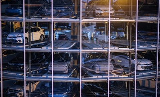 Im März mehr E-Autos als Benziner neu zugelassen