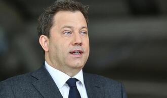 Klingbeil lädt Wirtschaft und Gewerkschaften zu Krisengipfel