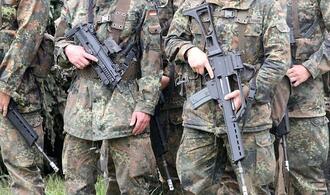 Studie: Bundeswehr noch lange von Waffenimporten abhängig