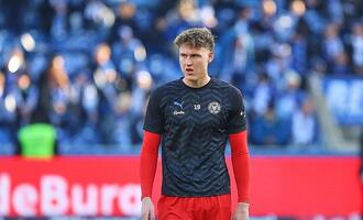 2. Bundesliga: Kiel siegt in Düsseldorf - Karlsruhe dreht Partie