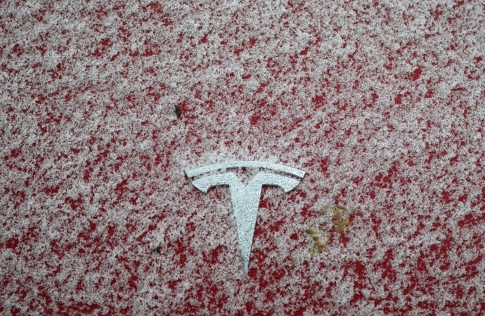 Erstmals in Europa: Niederlande erlauben Nutzung von Tesla-Selbstfahrfunktion