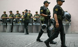 Peru hält erste Runde der Präsidentschaftswahl sowie Parlamentswahl ab