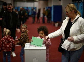 Wahl in Ungarn: Rekord-Beteiligung von über 50 Prozent bis zum Mittag