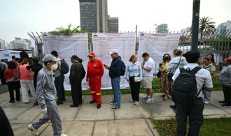 Peru hält erste Runde der Präsidentschaftswahl sowie Parlamentswahlen ab