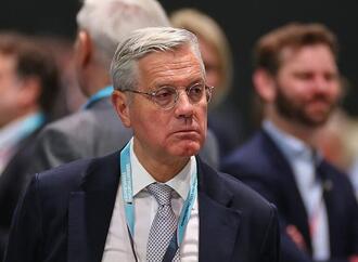 Röttgen hält US-Seeblockade der Straße von Hormus für ''überfällig''