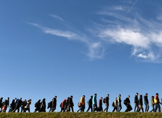 Fast 22 Millionen Menschen in Deutschland mit Einwanderungsgeschichte
