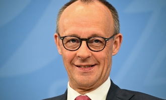 Ungarn: Merz sieht ''sehr klares Zeichen gegen Rechtspopulismus auf der ganzen Welt''