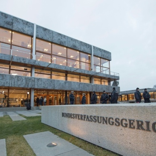 Bundesverfassungsgericht entscheidet über schärfere Vorgaben für Fleischindustrie