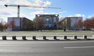 DGB ruft Merz zu Benzingipfel mit Ölkonzernen auf