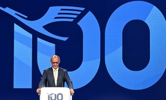 Merz unterstreicht Bedeutung der Lufthansa und des Luftverkehrs für Deutschland