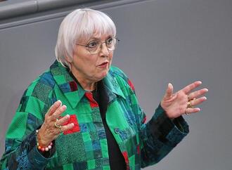 Roth plädiert für mehr Trainerinnen in der Männer-Bundesliga