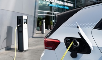 Bundestag stimmt über Gesetzesgrundlage für E-Autoförderung ab