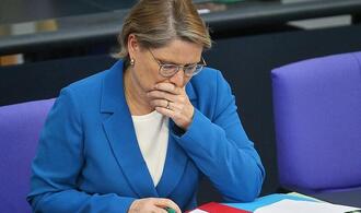 Hubig will Gesetz gegen digitale Gewalt noch 2026 verabschieden