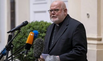 Erster Kardinal: Münchner Erzbischof Marx lässt Segnung homosexueller Paare zu