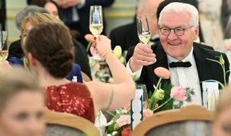 Steinmeier fordert mehr bürgerschaftlichen Einsatz: ''Unser Land braucht mehr Engagierte''