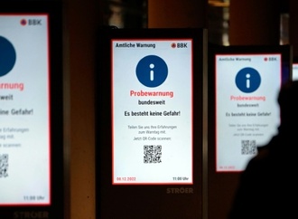 Neue Wege: Bremer Verfassungsschutz warnt auf digitalen Werbetafeln vor Bedrohungen