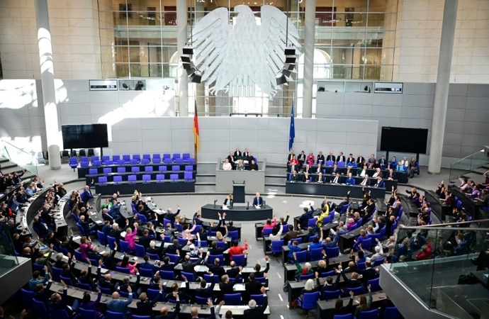 Neues Gesetz soll öffentliche Vergabeverfahren beschleunigen