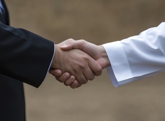 Unternehmensverantwortung im Wandel: Von freiwilliger Selbstverpflichtung zur gesetzlichen Pflicht