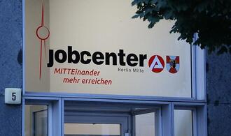 Weniger Bürgergeld-Empfänger schaffen Sprung in reguläre Arbeit