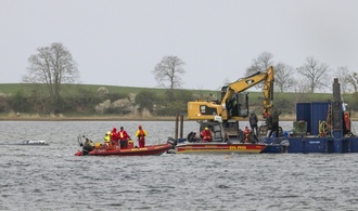 Waldrama vor Insel Poel: Spezialschute für Transport erreicht Ostsee