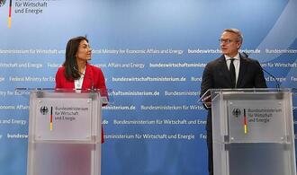 Regierung will mit neuer KI-Strategie Innovationen ''entfesseln''